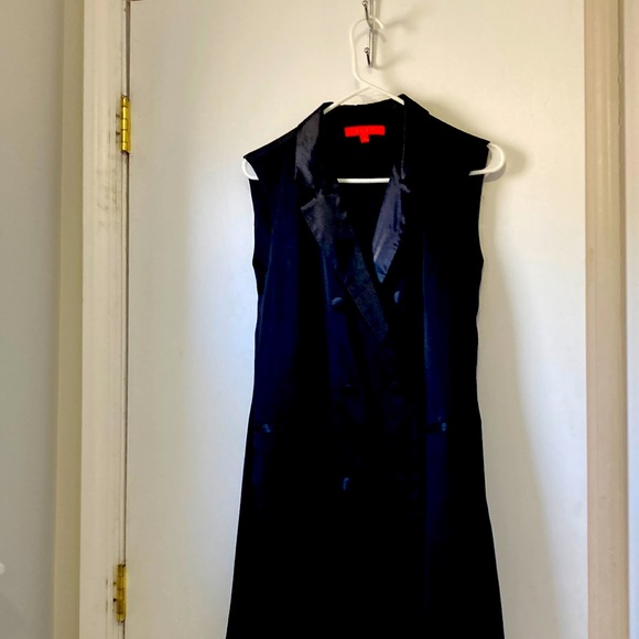 TAMAR size 6, long, sleeveless coat. - Picture 1 of 9